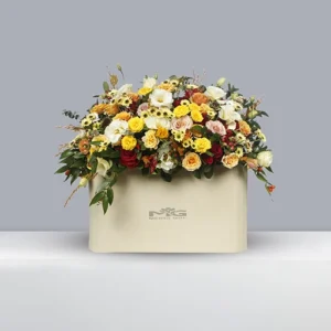 باکس گل بزرگ بهاره با گل های رنگارنگ و متنوع برای تبریک BB050