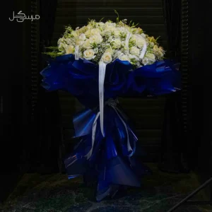 دسته گل بزرگ و ایستاده ژیپسوفیلا و لیسین توس