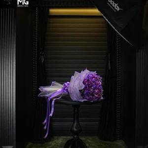 دسته گل مینیمال و کلاسیک با تم بنفش برای تبریک DB052-J-1