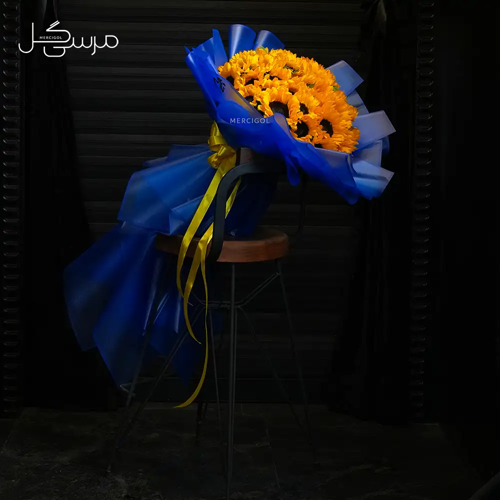 دسته گل افتاب گردان DB082