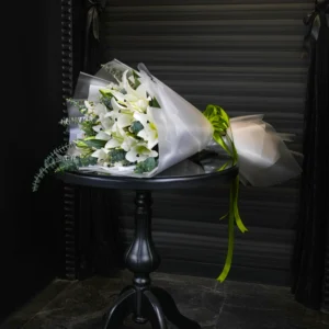 دسته گل لیلیوم اورینتال
